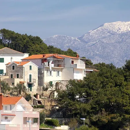 House With A Parking Space Medici, Omis - 9505 Casa de Férias Kutleša