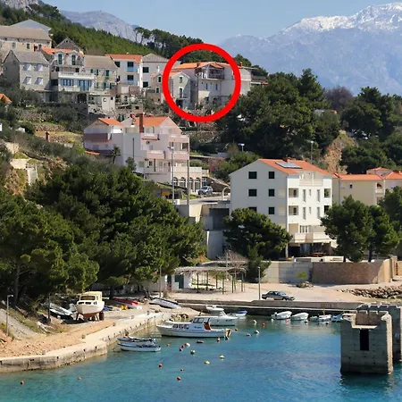 House With A Parking Space Medici, Omis - 9505 *