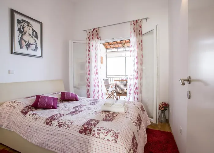 House With A Parking Space Medici, Omis - 9505 Casa de Férias