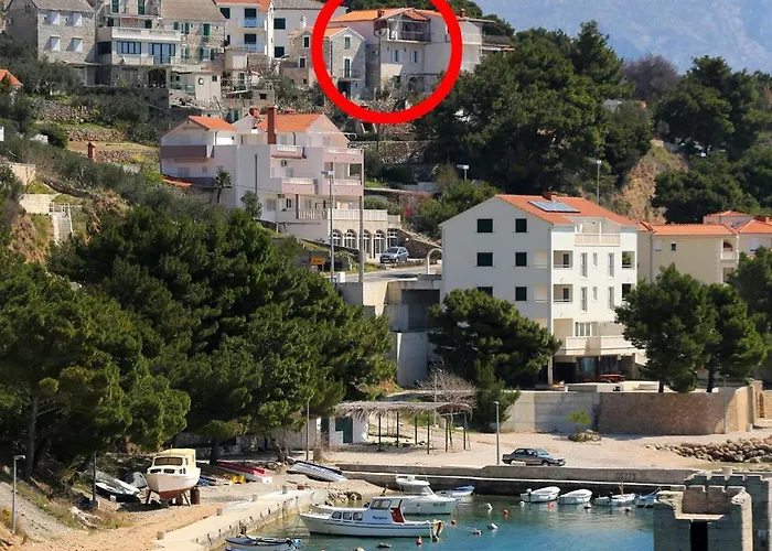 House With A Parking Space Medici, Omis - 9505 *