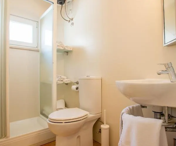 Casa de Férias House With A Parking Space Medici, Omis - 9505 Kutleša