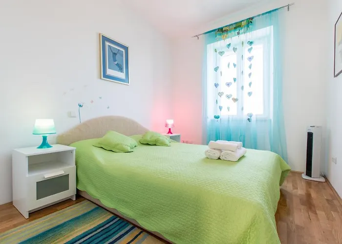 House With A Parking Space Medici, Omis - 9505 Kutleša